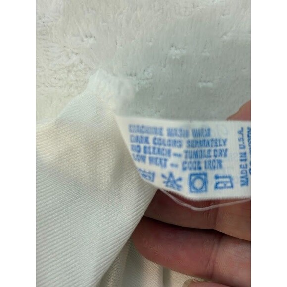 Vanity Fair Women's Satin Slip Size Small 28" / 38" Vintage Side Slit - Picture 3 of 5